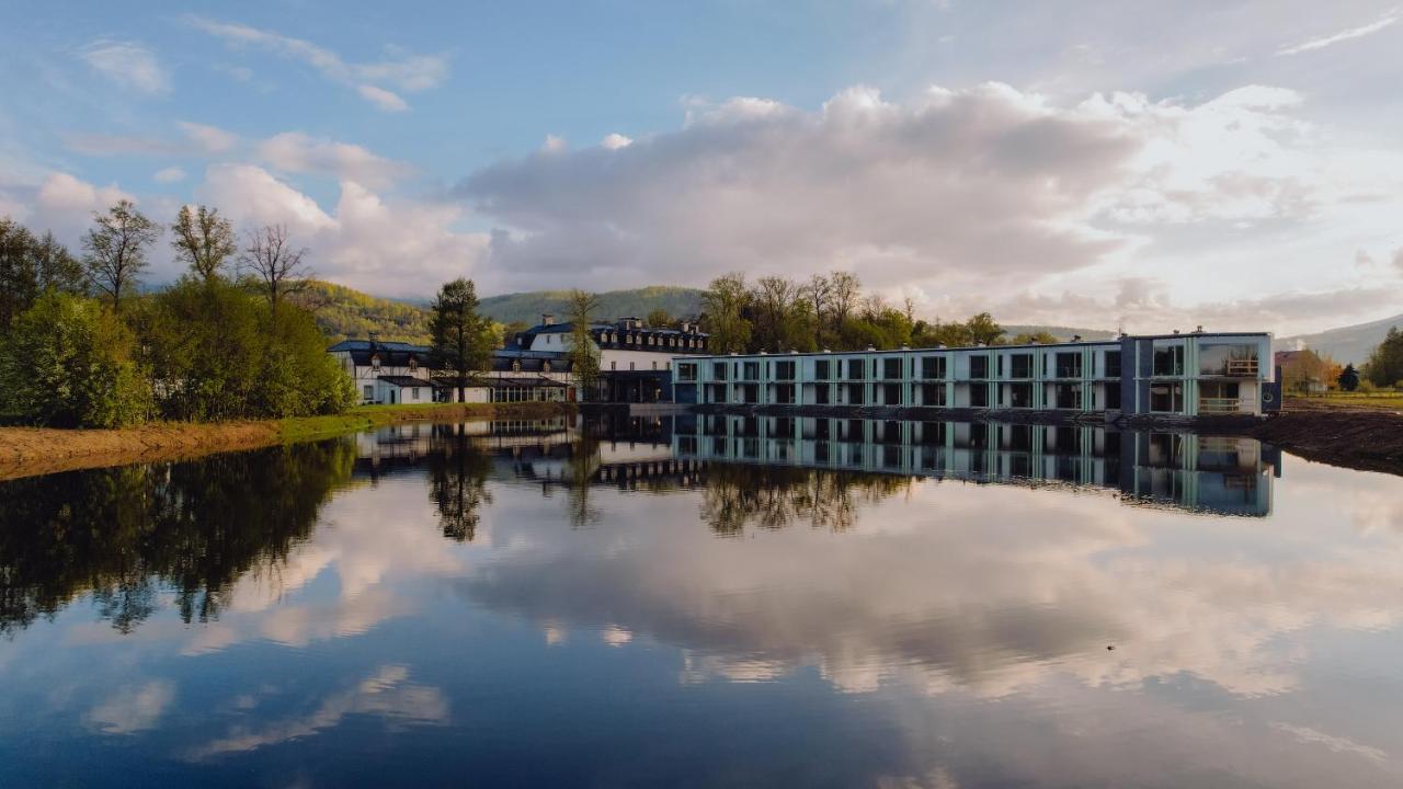 Palac Pakoszow Schlosshotel Wernersdorf Jelenia Gora Bagian luar foto